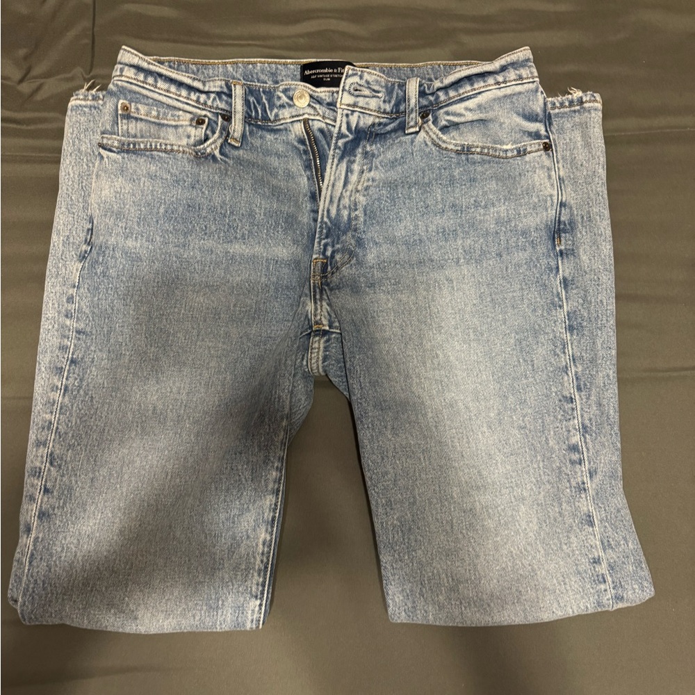 Abercrombie & Fitch Light Wash slim fit Men's Jeans